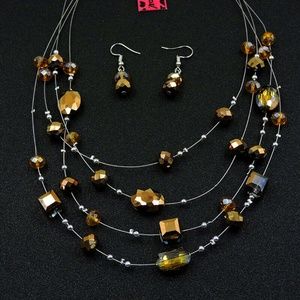 BETSEY JOHNSON MIRRORED CRYSTAL GLASS NECKLACE